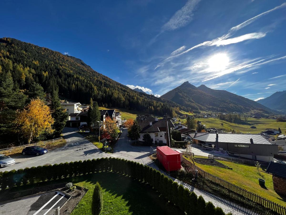 Апартаменти Haus Wildspitz Нойштіфт-ім-Штубайталь Екстер'єр фото