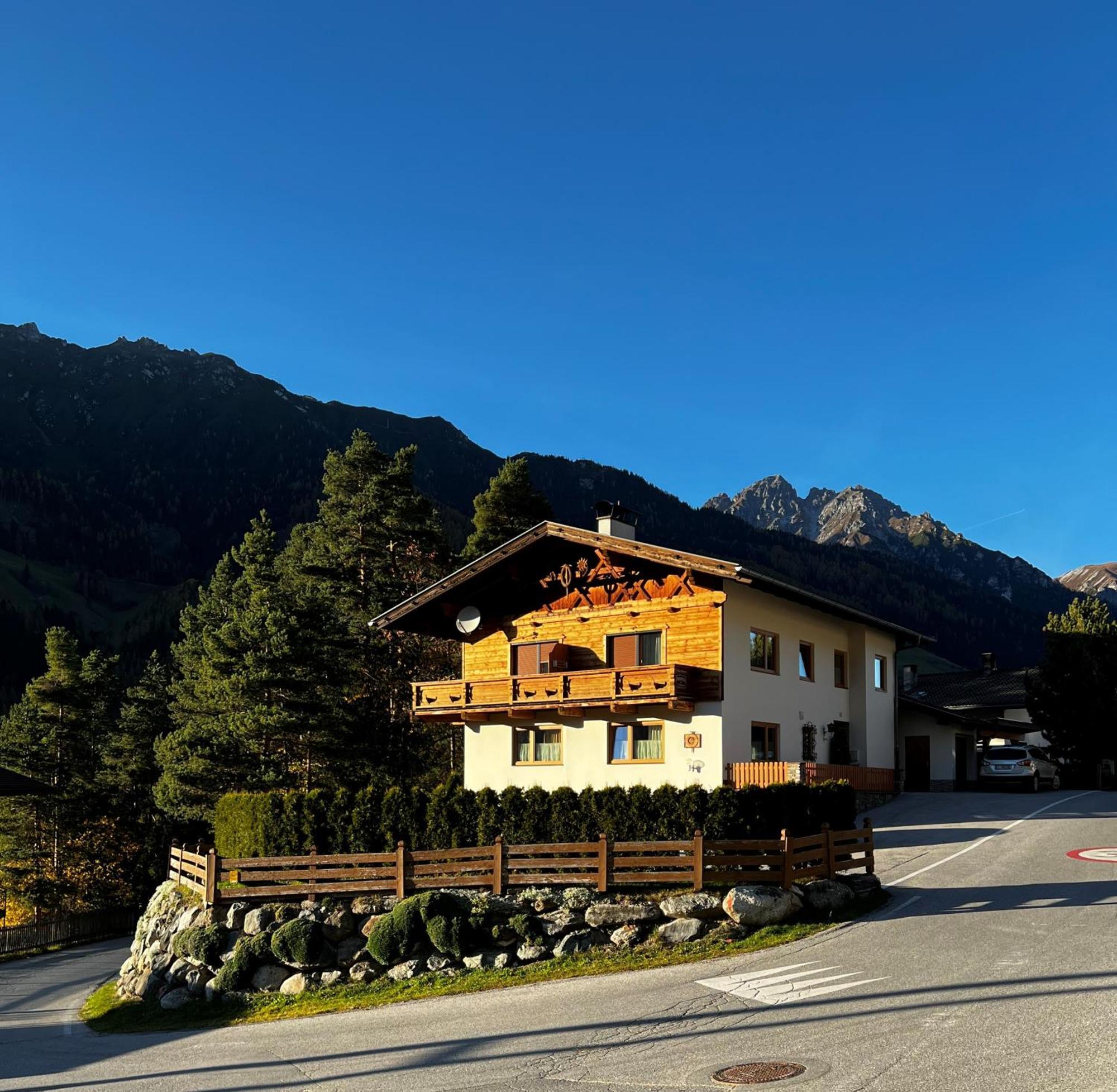 Апартаменти Haus Wildspitz Нойштіфт-ім-Штубайталь Екстер'єр фото